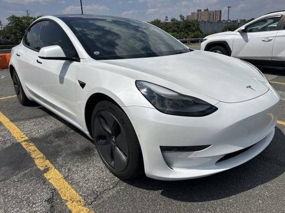 TESLA MODEL 3 2022 5YJ3E1EBXNF313709 image